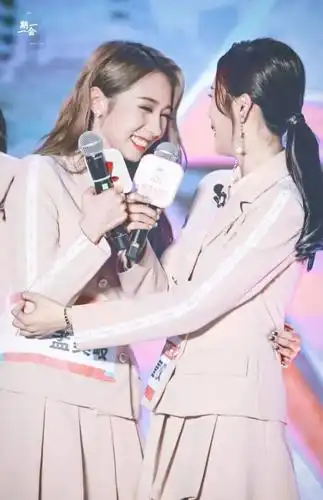 孟美岐吴宣仪(孟美岐酒后表白吴宣仪)