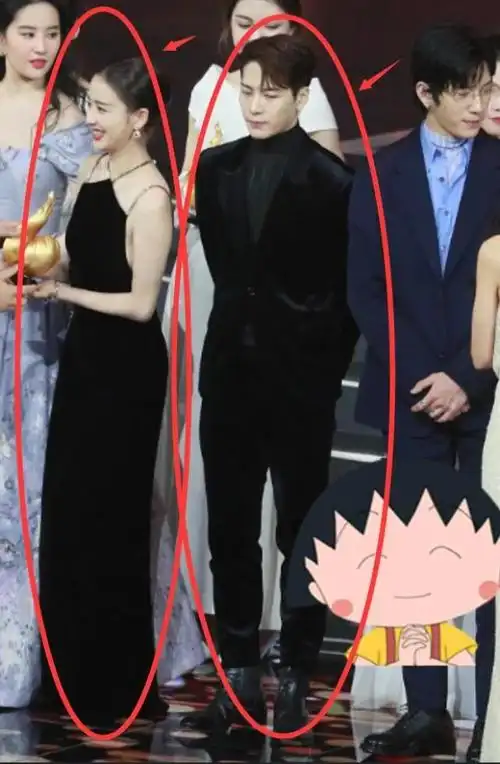 165佟丽娅和175王嘉尔被抓怕关掉十级滤镜后身高差距太真实