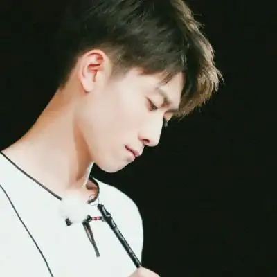 张一山头像图片大全最新高清张一山图片大全最帅