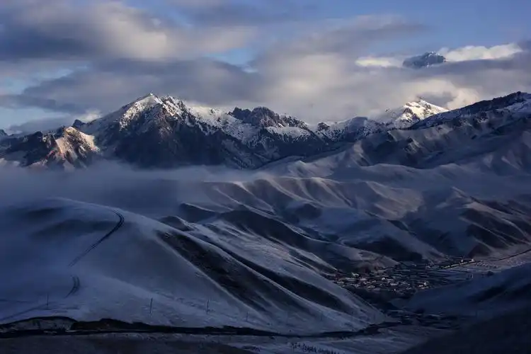 祁连山,拍摄于2015.10.12