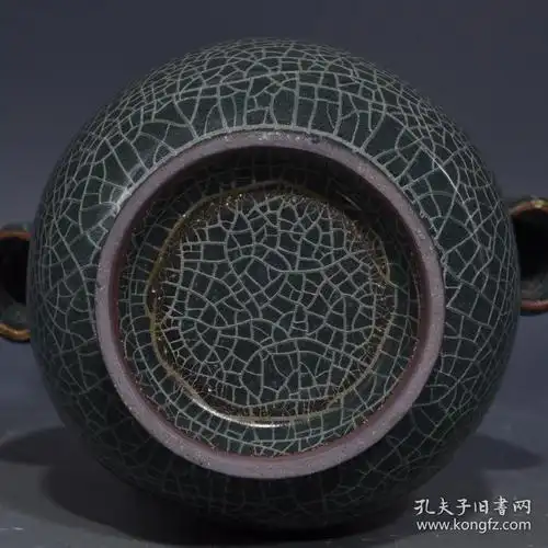 宋龙泉溪口官窑双耳尊