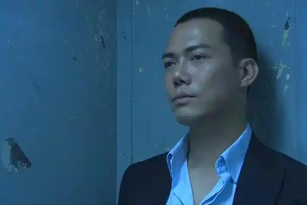 对于当前的谢天华来说,被称为男神可谓实至名归.