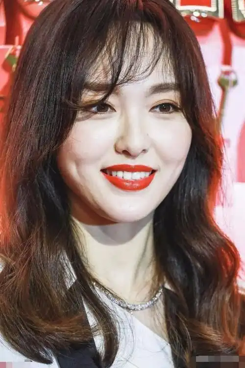 唐嫣近照曝光惊现幸福肥网友却说胖了更好看