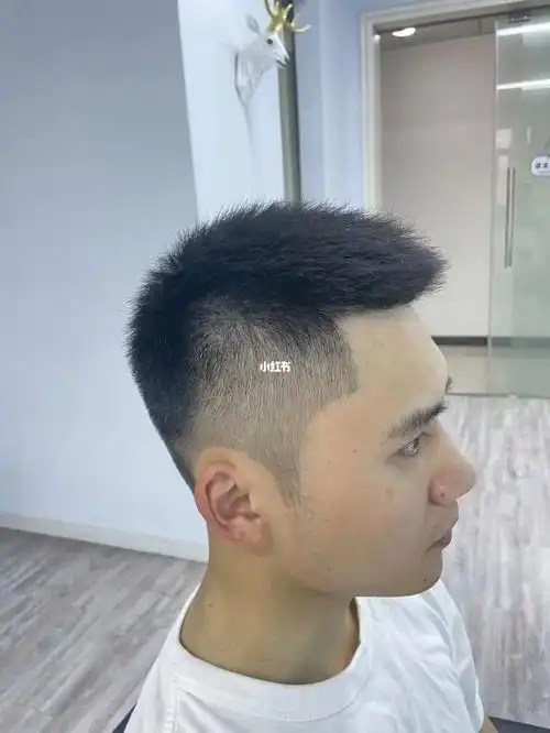 免打理男士发型#栗子头发型  #男士发型  #男士发型设计  #泸州美发