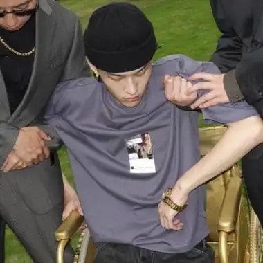 高清超酷的男头真人沙雕图片-男生头像 - 壁纸之家