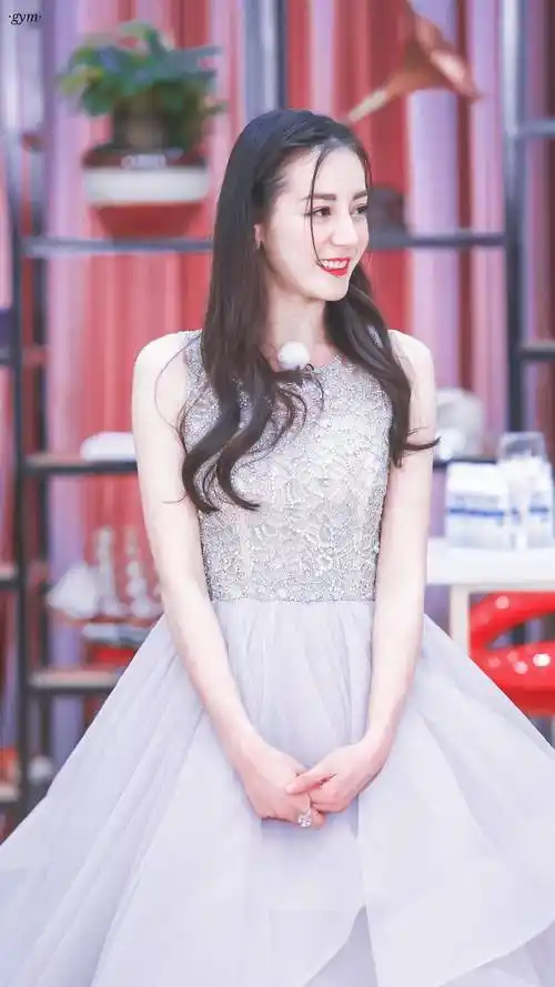 迪丽热巴奔跑吧壁纸