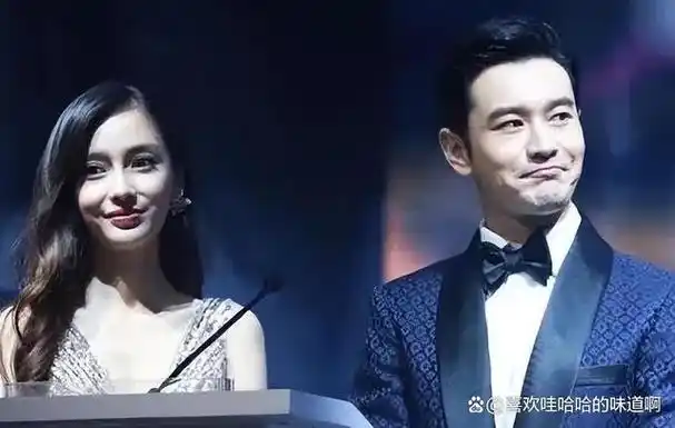 黄晓明被曝与叶珂复合后,紧抱小海绵上海豪宅合照,画面充满父爱