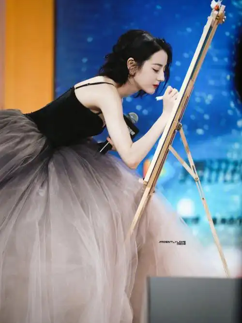 晚安迪丽热巴迪力木拉提