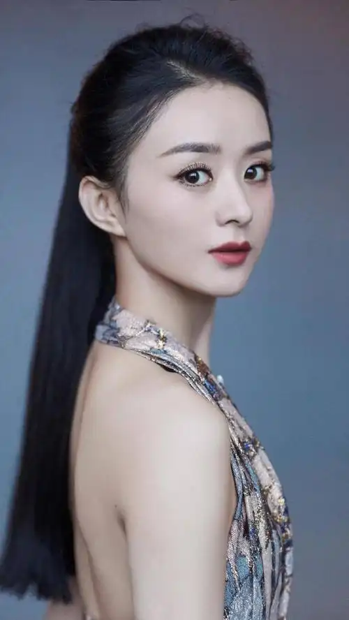 演员赵丽颖,千秋无绝色,悦目是佳人,来看美美哒照片吧