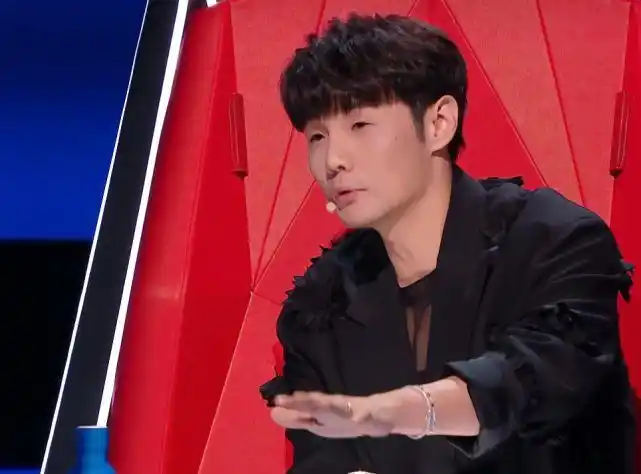 中国好声音李荣浩梁静茹结成抢人同盟李克勤廖昌永空手而归