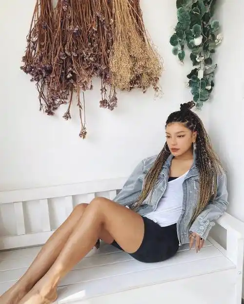 江映蓉回应身材争议,称女性不应只有白幼瘦标签,连线李霄云感动_欧美