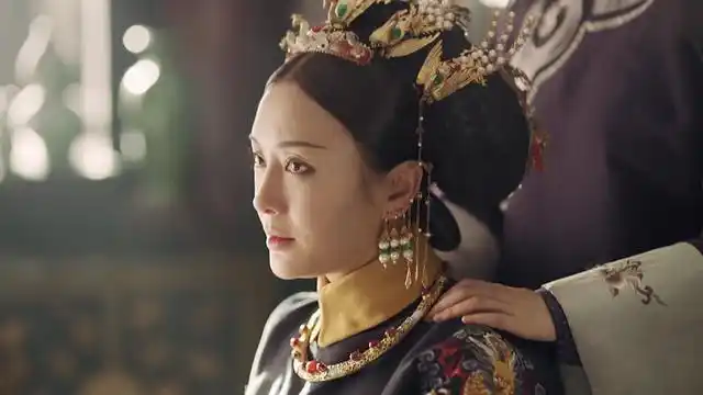 延禧攻略富察皇后她对得起皇帝对得起娘家却苦了自己