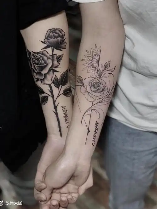 情侣纹身 玫瑰花_纹身图案手稿图片_初代雕浪的纹身作品集