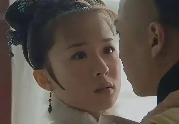 霍思燕的胸梅婷的腿秦岚的腰这些中年女星性感起来真要命