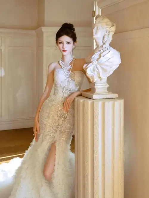 张予曦纯白长裙造型神圣洁白的天使