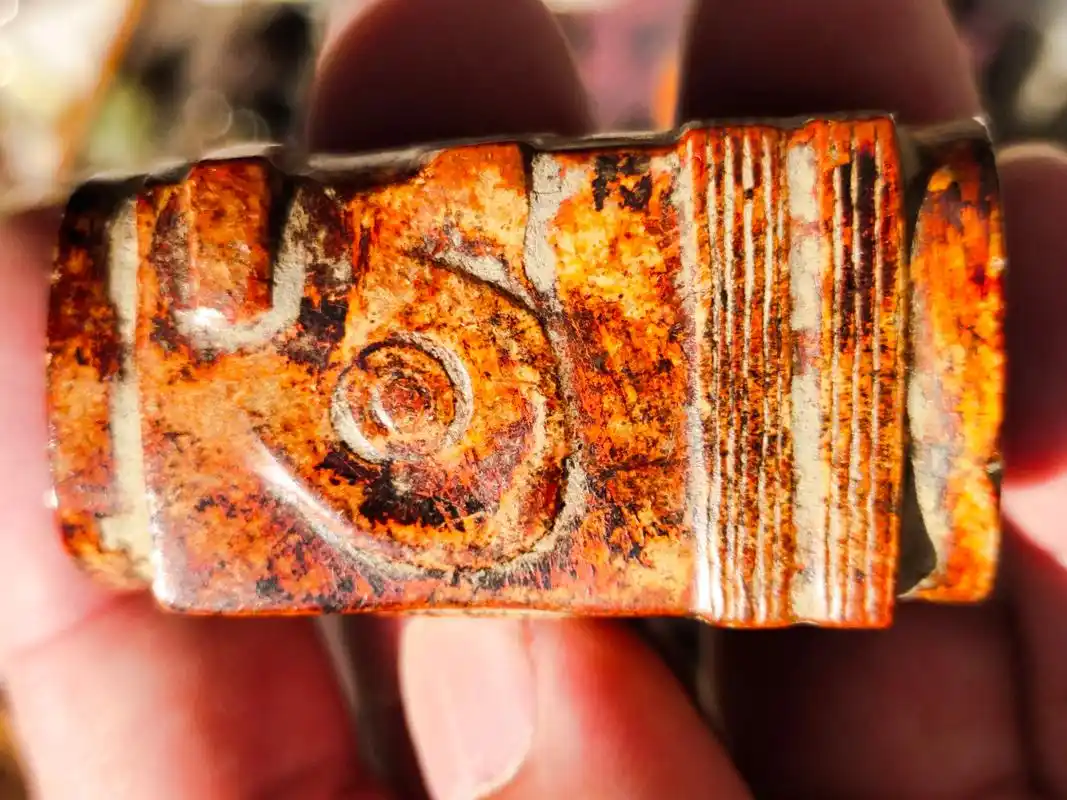 良渚玉器,良渚文化地方玉