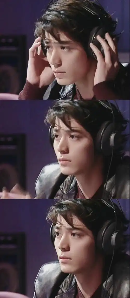 《海豚湾恋人》里的霍建华,小卷毛刘海,清澈的眼神