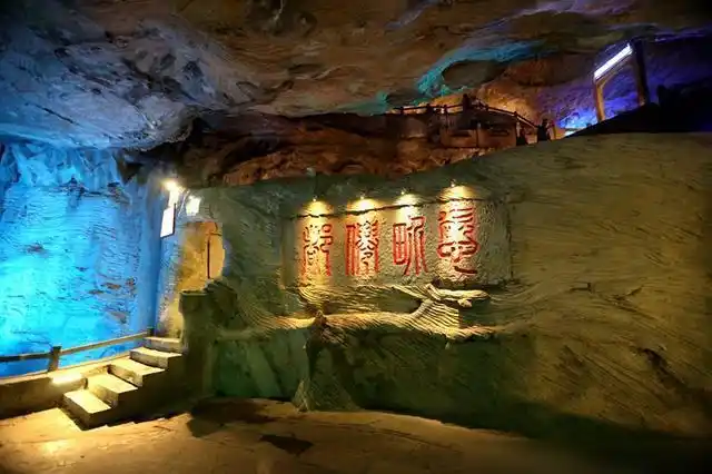 中国久负盛名的地下溶洞竟然在江南出现宜兴善卷洞的传奇