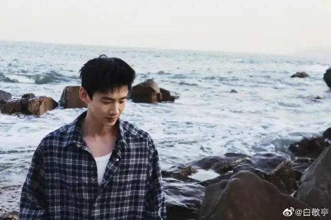 发发奇代言人白敬亭##雪花秀全球品牌代言人白敬亭