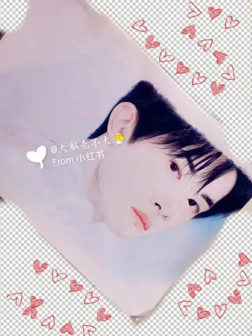 易烊千玺彩铅画头像手绘