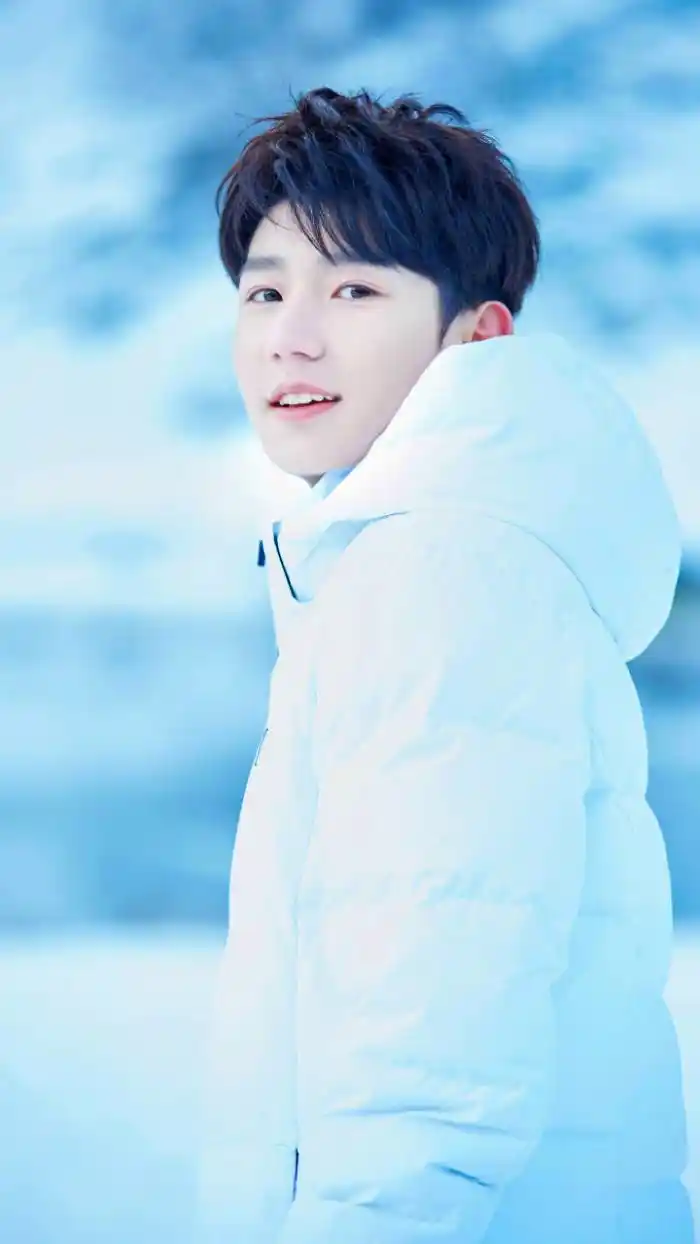 王源的2018年:有成长,蜕变和纠结,但最重要的还是学会这一点