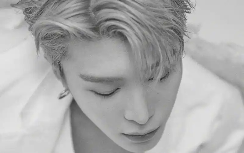 电脑壁纸 明星 大陆明星 ellemen新青年范丞丞夏季刊封面黄发大片