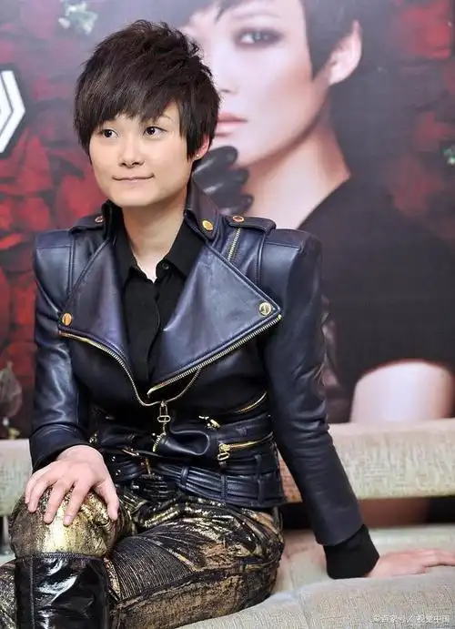 李宇春获得成功的原因