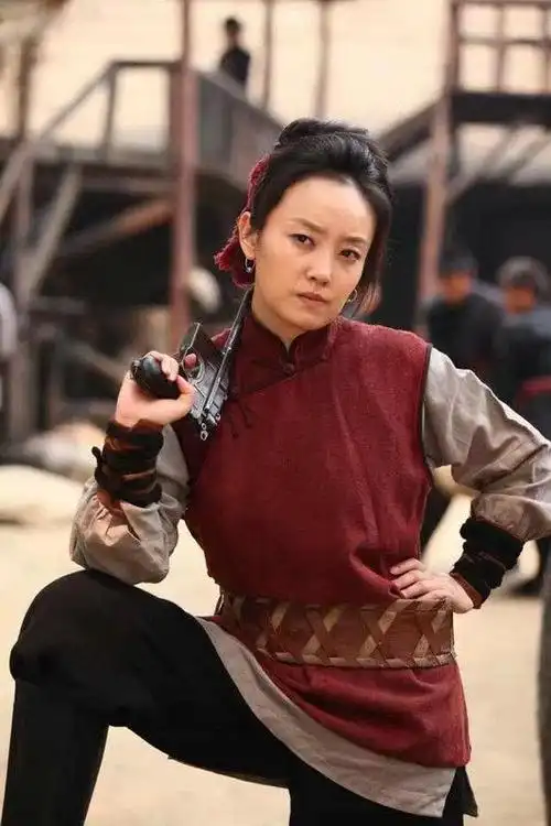 《山海情》超强口碑收官 王子瑜尤勇智"李大有夫妇"获高人气