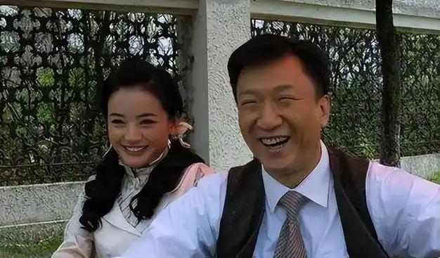 朱杰和胡歌是同学貌美如花从不炒作丈夫位列全球亿万富豪榜