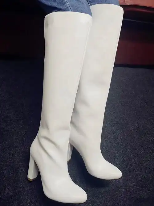 2021靴圆头超高粗跟白色高筒靴厘米舒适宽筒头女士时装靴