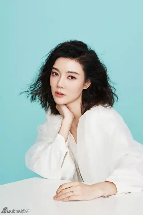 组图:车晓气质女神写真曝光 文艺高冷总相宜 : 气质女星车晓,曝光了一