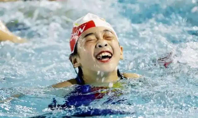 小孩怎么加入专业游泳队