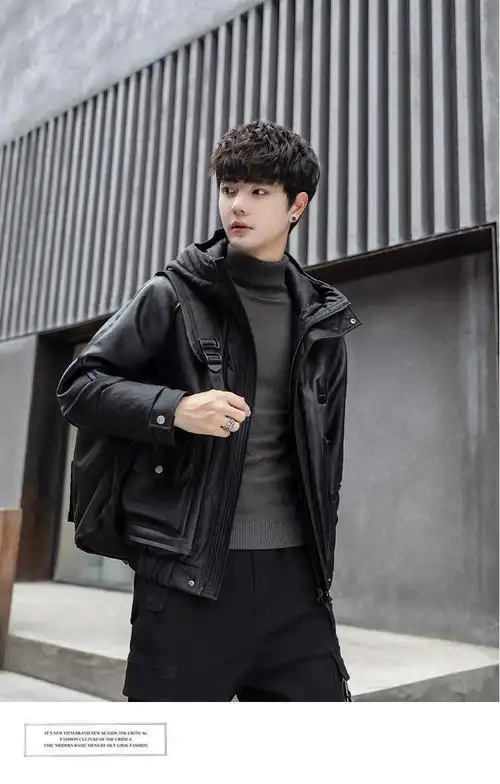 连帽pu皮羽绒服男装冬季2020新款字母压花设计韩版帅气常规外套潮
