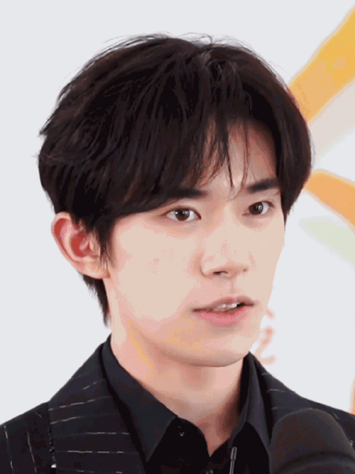 易烊千玺说小小的我难度有点高