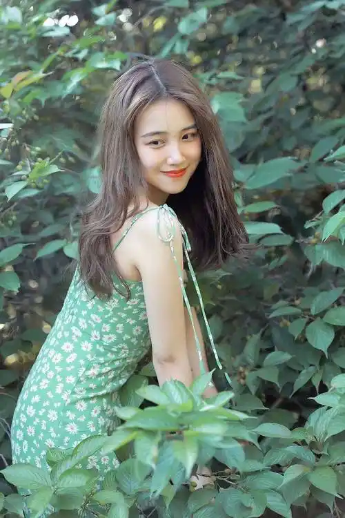 原创照片怎么拍都不好看4个技巧5个姿势日常生活照也能上镜自然