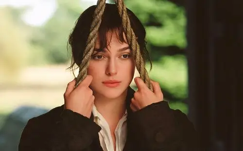 《傲慢与偏见》:比起门当户对,利益式婚姻更靠谱