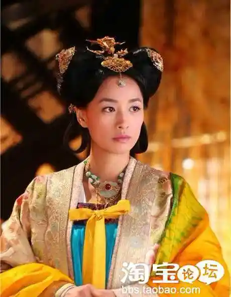 《美人天下》主演素颜 李小璐佟丽娅囧照曝光