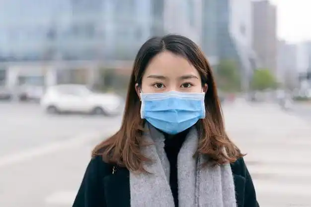 多地官方发文提醒戴口罩,支原体肺炎高发,医生提示:要对症下药