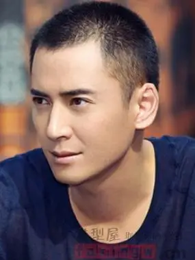 男士平头发型图片-jk时尚网