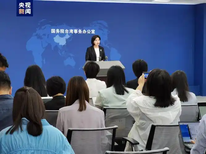 对此,发言人朱凤莲表示,据了解,商务部4月22日收到大陆相关业者提交的