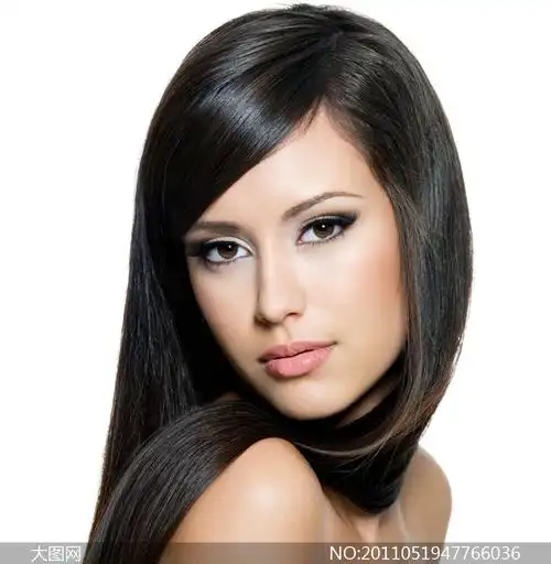 柔顺黑亮长发美女高清摄影图片