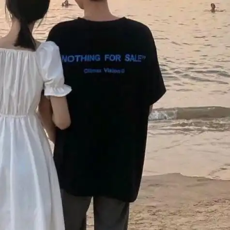 背影情侣头像青春就是和你一起疯狂一次