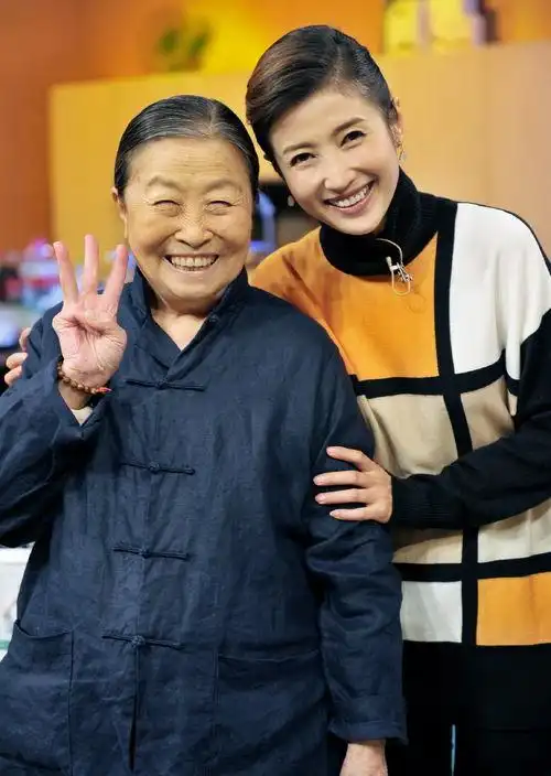 刚强的前妻刚强的前妻照片