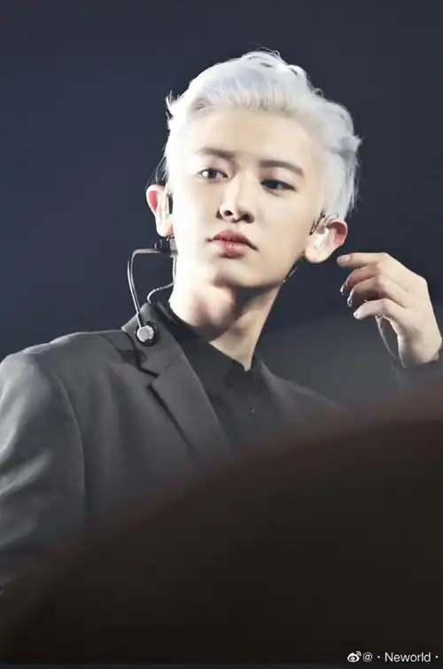 朴灿烈发色不完全合集