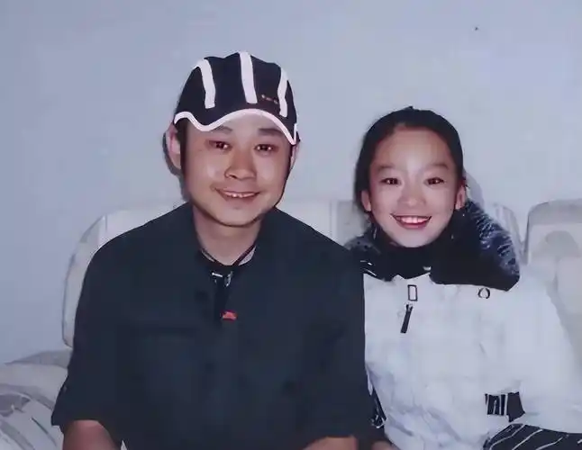 原创刀郎前妻生完女儿40天就跑了现在刀郎是幸福的幸福的她后悔过吗