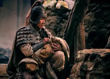 刘备摔阿斗刘备摔阿斗的原因刘备摔孩子详情介绍