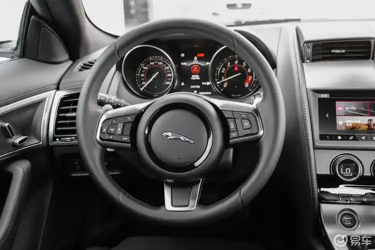 0t 后驱 硬顶版方向盘汽车图片-汽车图片大全】-易车