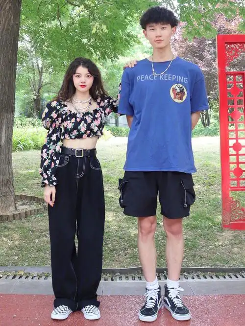 15377183身高差情侣第366条小个子显高神裤