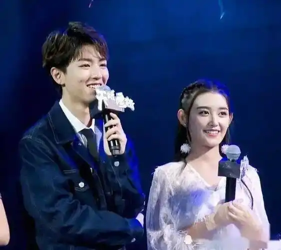 9.26】蒋依依和王俊凯?名媛圈会点男外卖?孙红雷有什么瓜?很喜欢许嵩?