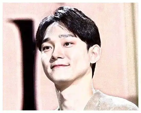 exo金钟大应该退出组合吗?两个原因让粉丝冷静下来,试着接受!